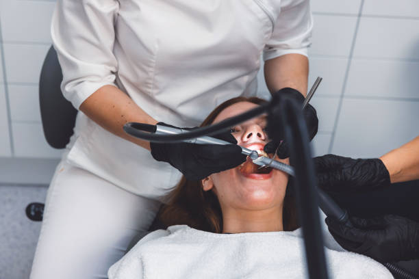 Best Walk-In Emergency Dental Services in Toledo, IL